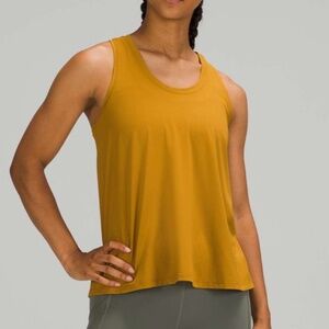 Lululemon Essential Tank Top *Train Gold Spice Size 6